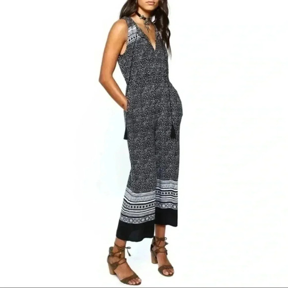 MINKPINK Jumpsuit Nordstrom Aurora Jumpsuit Black Printed Crop Wide Leg XS - Picture 6 of 16